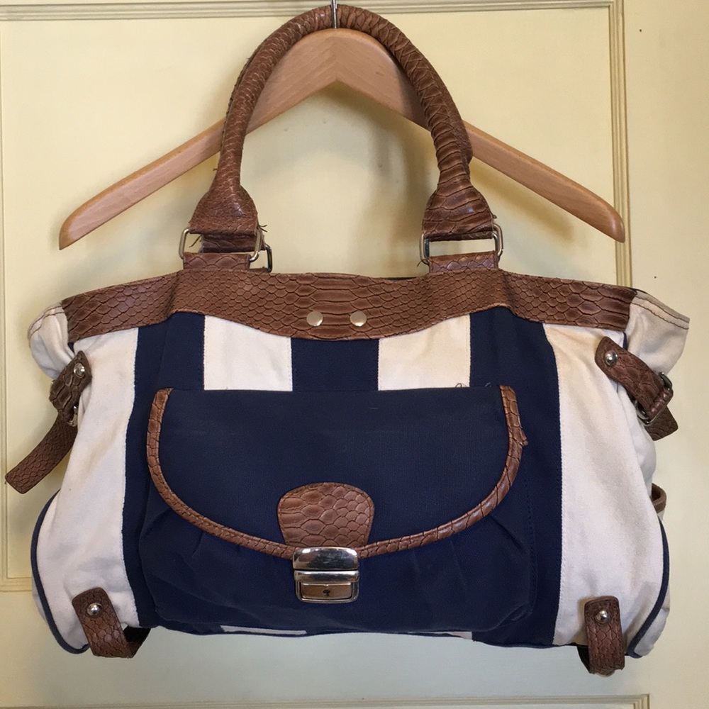 Large beach style shoulder tote bag